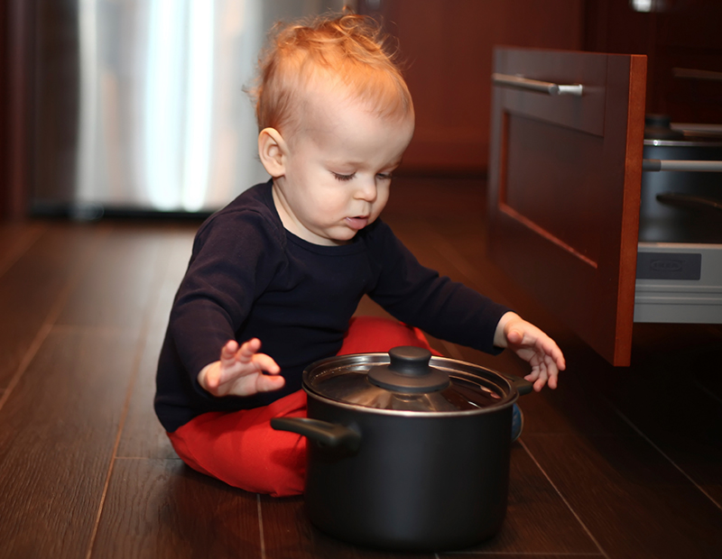 What do unusual behaviors look like in a toddler with autism?
